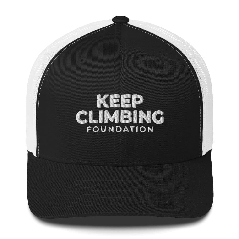 Imagen del producto gorra trucker Keep Climbing.